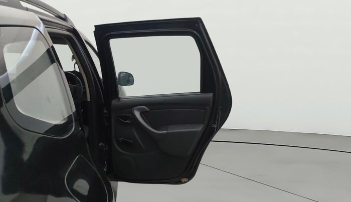 2015 Renault Duster 85 PS RXE DIESEL, Diesel, Manual, 1,32,179 km, RHS Rear Door