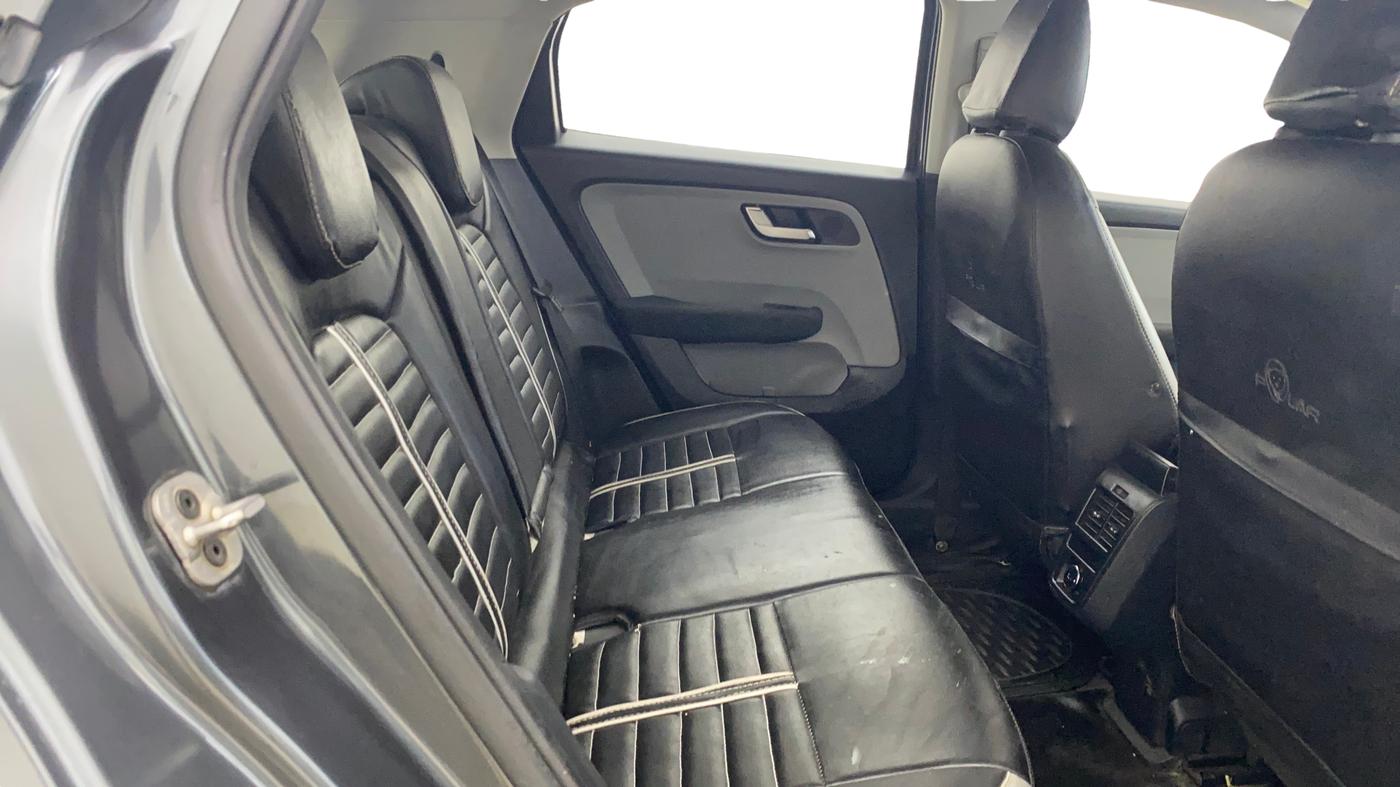 2020 Tata ALTROZ XZ PETROL, CNG, Manual, 80,571 km, Right Side Rear Door Cabin
