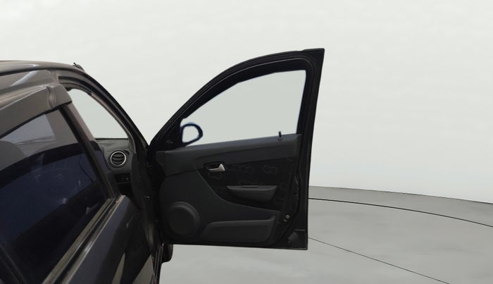 2015 Maruti Alto 800 VXI, Petrol, Manual, 79,198 km, RHS Front Door