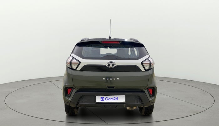 2022 Tata NEXON XMA SUNROOF PETROL, Petrol, Automatic, 50,596 km, Back/Rear