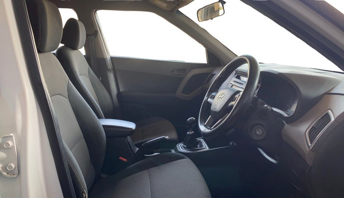 2018 Hyundai Creta E PLUS 1.6 PETROL, Petrol, Manual, 78,443 km, Right Side Front Door Cabin