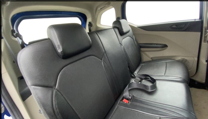 2021 Renault TRIBER RXT, Petrol, Manual, 37,674 km, Right Side Rear Door Cabin