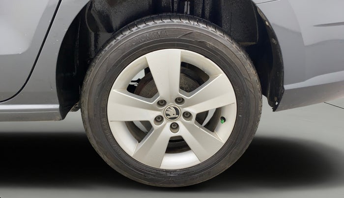 2018 Skoda Rapid AMBITION 1.5 TDI, Diesel, Manual, 75,807 km, Left Rear Wheel