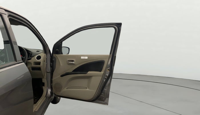 2015 Maruti Celerio VXI AMT, Petrol, Automatic, 76,542 km, RHS Front Door