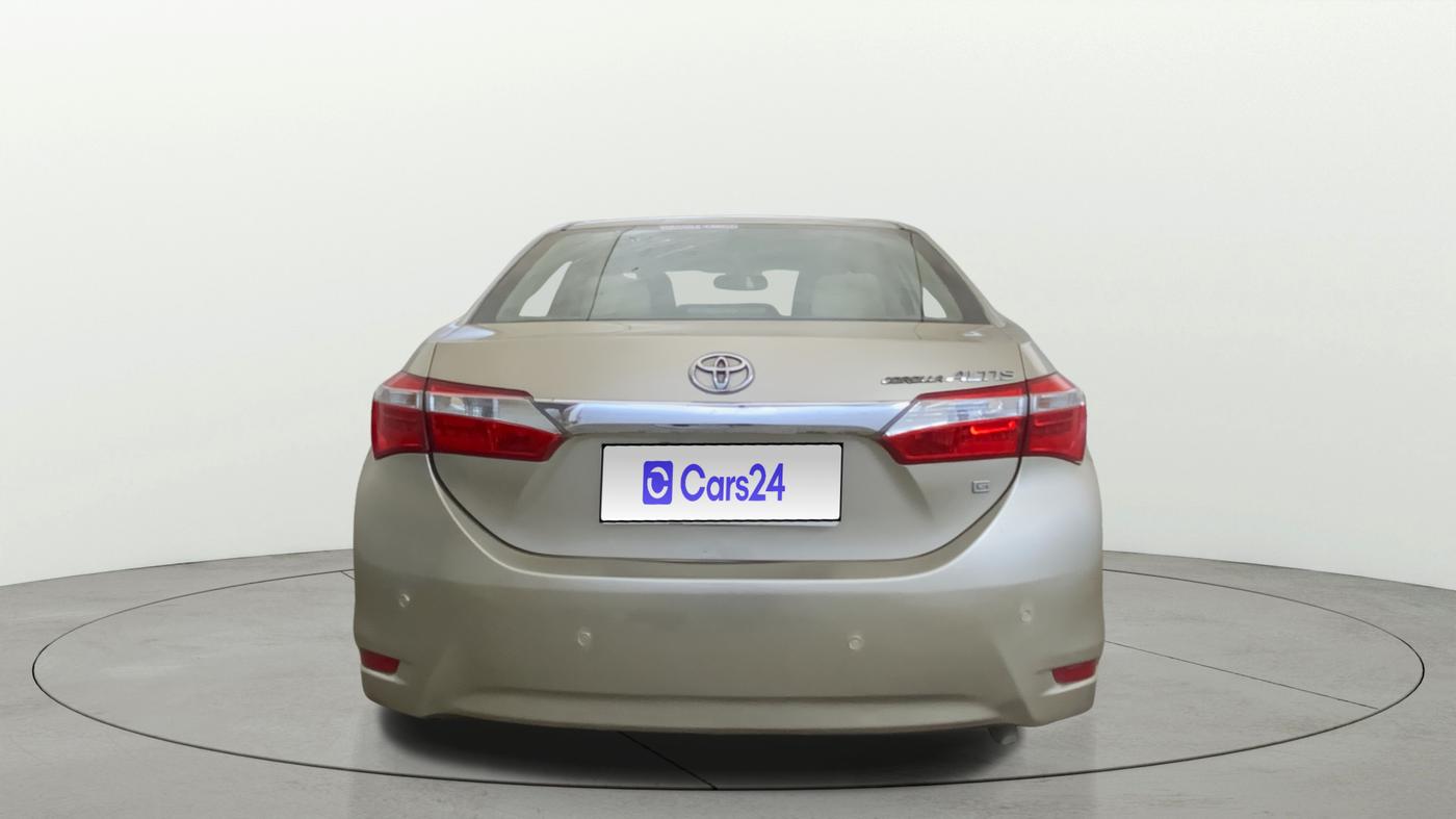 2015 Toyota Corolla Altis G CVT PETROL, Petrol, Automatic, 1,19,685 km, Back/Rear