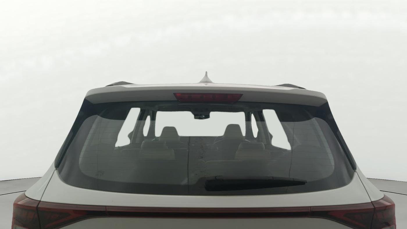 2024 KIA CARENS LUXURY PLUS 1.5 IMT PETROL, Petrol, Manual, 70,993 km, Rear Windshield