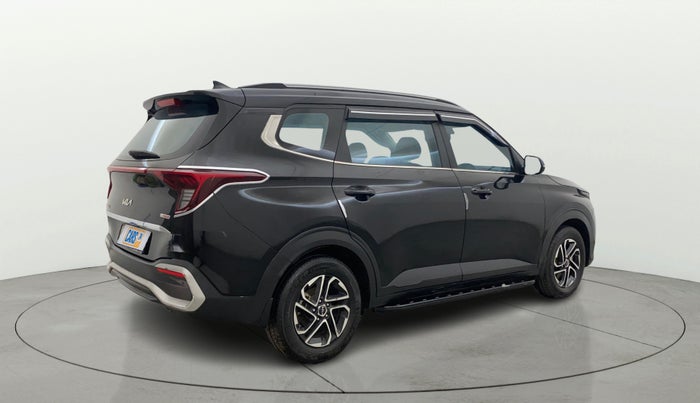 2023 KIA CARENS PRESTIGE PLUS 1.4 PETROL 7 STR, Petrol, Manual, 26,327 km, Right Back Diagonal