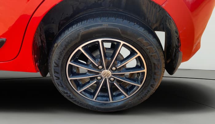 2018 Maruti Swift ZXI AMT, Petrol, Automatic, 1,49,965 km, Left Rear Wheel