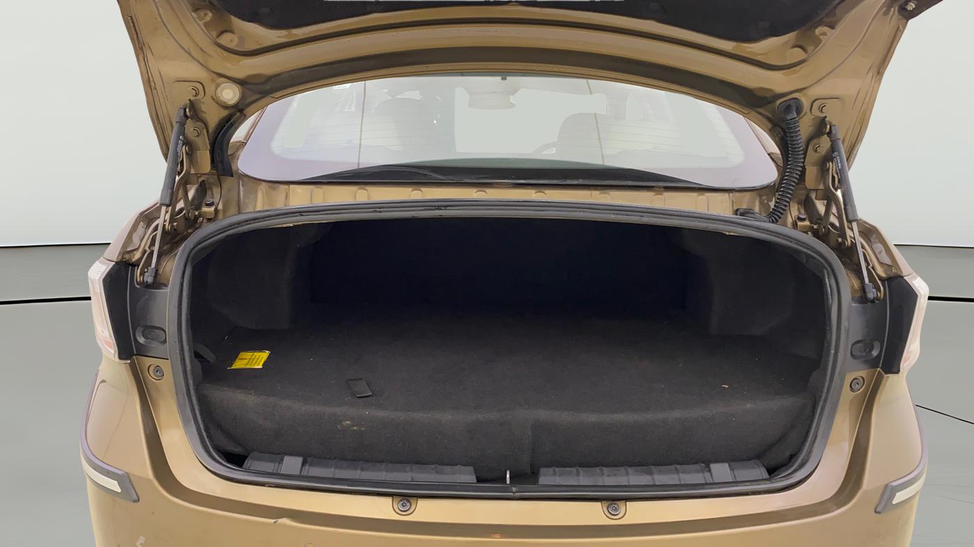 2024 Tata TIGOR XZA Plus iCNG , CNG, Automatic, 26,107 km, Boot Open Zoomed View