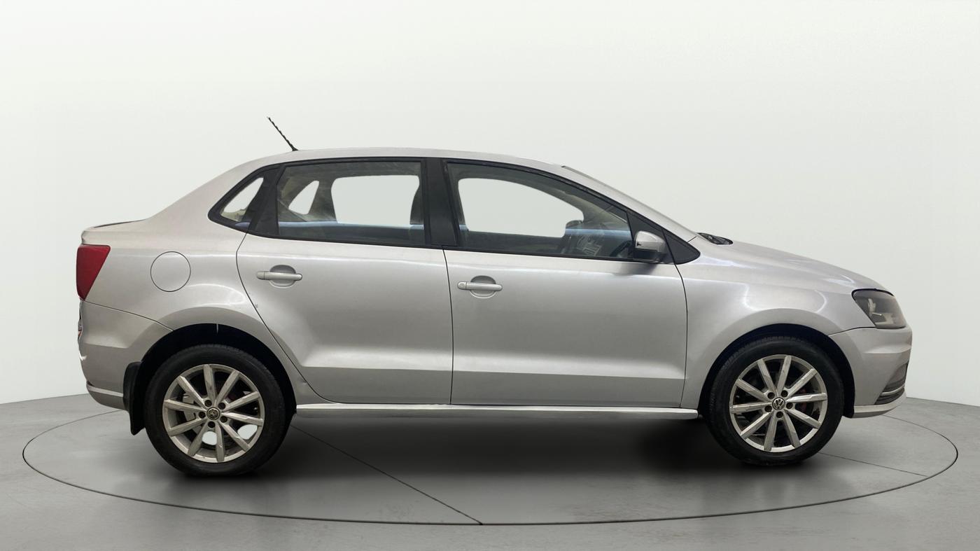2018 Volkswagen Ameo HIGHLINE PLUS 1.5L AT 16 ALLOY, Diesel, Automatic, 56,129 km, Right Side View