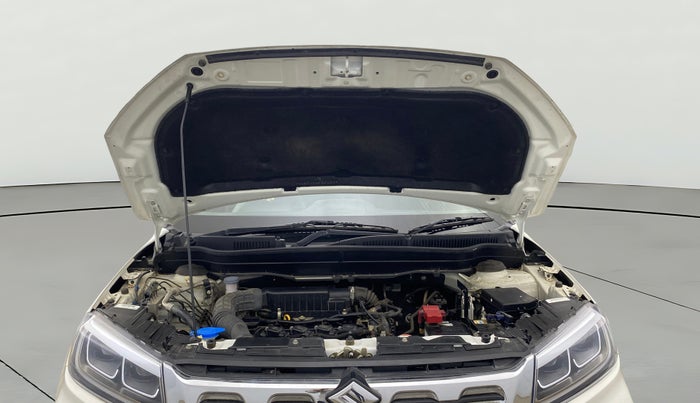 2022 Maruti Vitara Brezza VXI AT SHVS, Petrol, Automatic, 28,419 km, Open Bonet