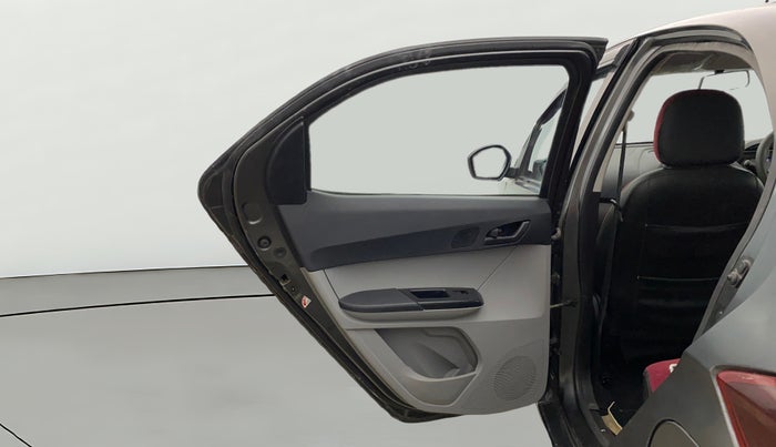 2022 Tata Tiago XM CNG, CNG, Manual, 98,417 km, LHS Rear Door