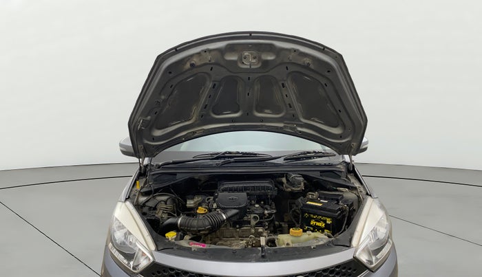 2018 Tata Tiago XZ PETROL, Petrol, Manual, 77,888 km, Open Bonet