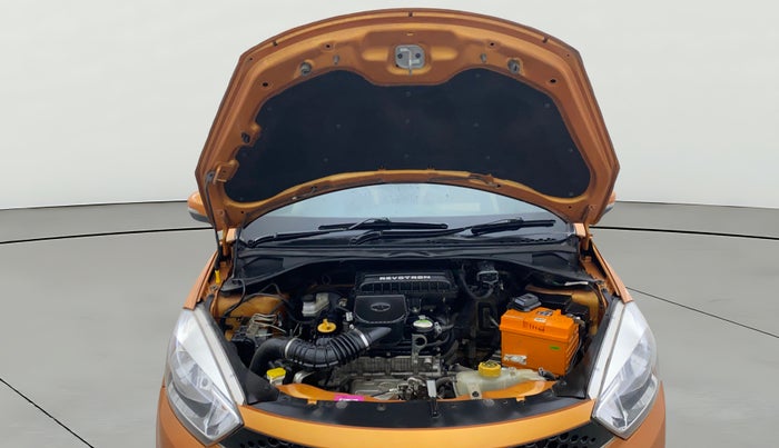 2017 Tata Tiago XZ PETROL, Petrol, Manual, 46,137 km, Open Bonet