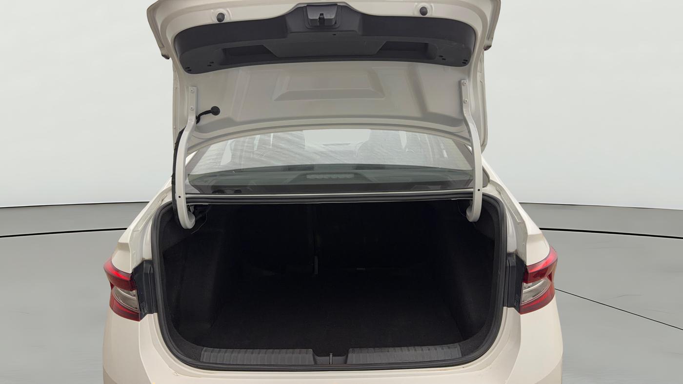 2023 Skoda SLAVIA STYLE 1.5L TSI DSG, Petrol, Automatic, 22,373 km, Boot Open Zoomed View