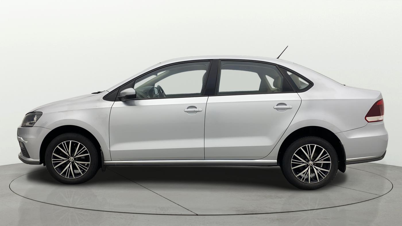 2019 Volkswagen Vento HIGHLINE 1.6 MPI, Petrol, Manual, 24,312 km, Left Side