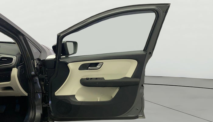2022 Tata ALTROZ XZA, Petrol, Automatic, 10,001 km, RHS Front Door