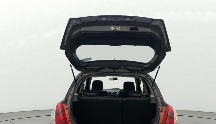 2016 Maruti Swift VXI, Petrol, Manual, 77,142 km, Boot Door Open