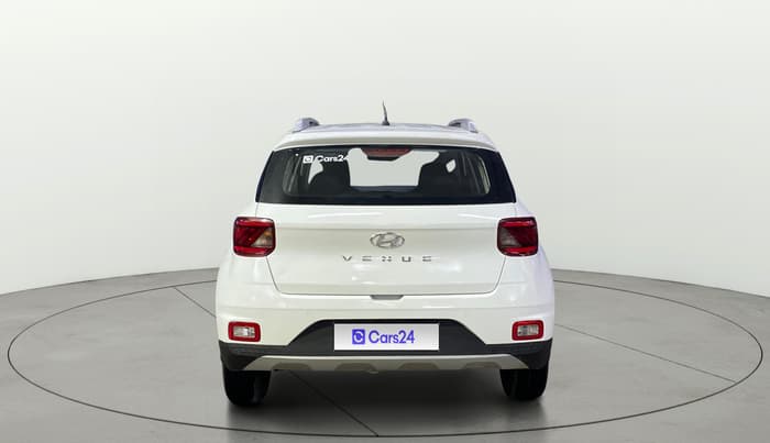 2021 Hyundai VENUE S 1.2, Petrol, Manual, 24,556 km, Back/Rear