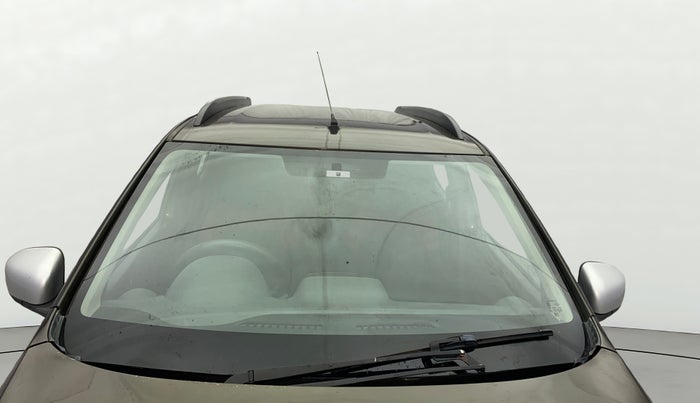 2017 Renault Kwid RXT 1.0 AMT (O), Petrol, Automatic, 81,389 km, Front Windshield