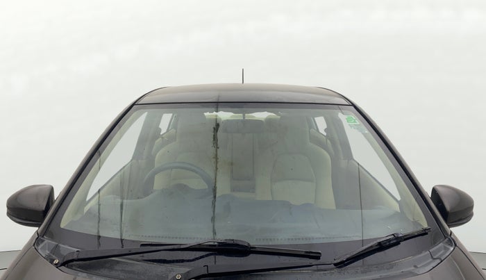 2015 Honda Amaze 1.2L I-VTEC S, Petrol, Manual, 50,278 km, Front Windshield