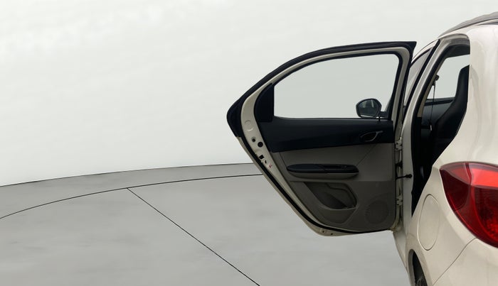 2017 Tata Tiago WIZZ EDITION PETROL, Petrol, Manual, 68,456 km, LHS Rear Door