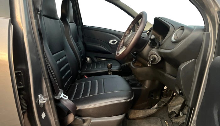 2017 Datsun Redi Go T (O), Petrol, Manual, 85,636 km, Right Side Front Door Cabin