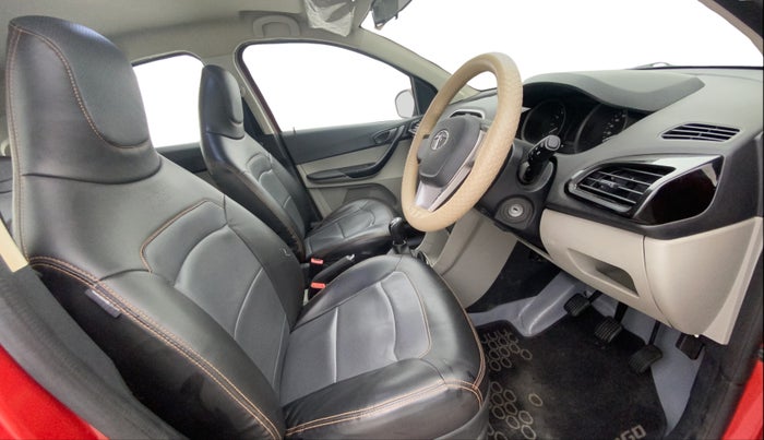 2016 Tata Tiago XT PETROL, Petrol, Manual, 55,817 km, Right Side Front Door Cabin