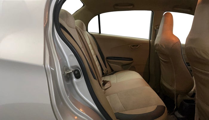 2015 Honda Amaze 1.2L I-VTEC SX, Petrol, Manual, 73,024 km, Right Side Rear Door Cabin