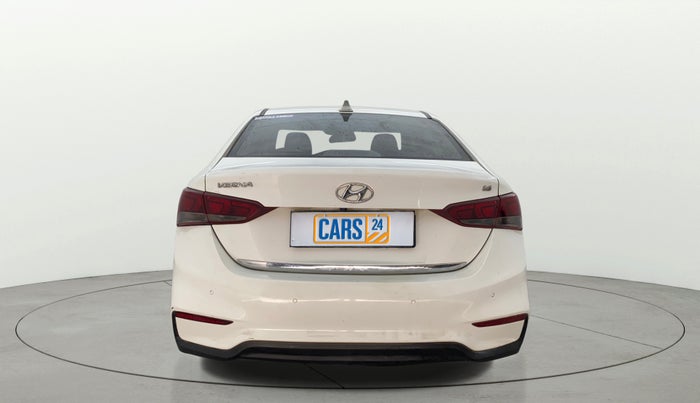 2018 Hyundai Verna 1.6 EX VTVT AT, Petrol, Automatic, 87,019 km, Back/Rear