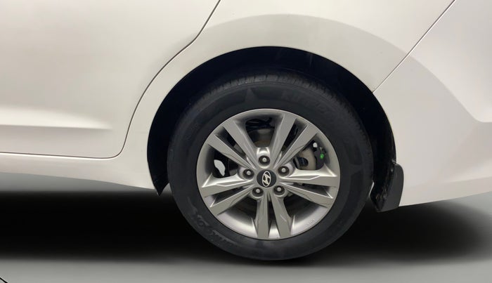 2018 Hyundai New Elantra 2.0 SX AT PETROL, Petrol, Automatic, 1,04,317 km, Left Rear Wheel