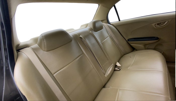 2016 Honda Amaze 1.2L I-VTEC S AT, Petrol, Automatic, 48,646 km, Right Side Rear Door Cabin