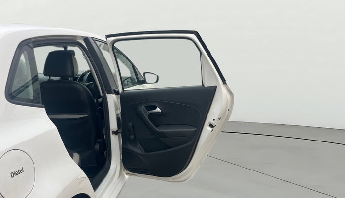 2019 Volkswagen Ameo TRENDLINE 1.5L, Diesel, Manual, 1,00,303 km, RHS Rear Door