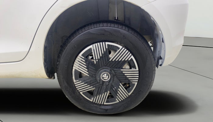 2016 Maruti Swift LXI, Petrol, Manual, 79,967 km, Left Rear Wheel