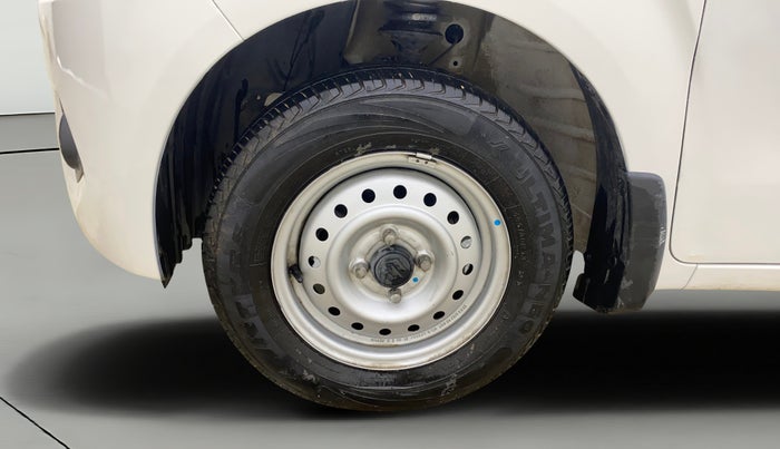 2021 Maruti New Wagon-R LXI CNG 1.0, CNG, Manual, 71,472 km, Left Front Wheel