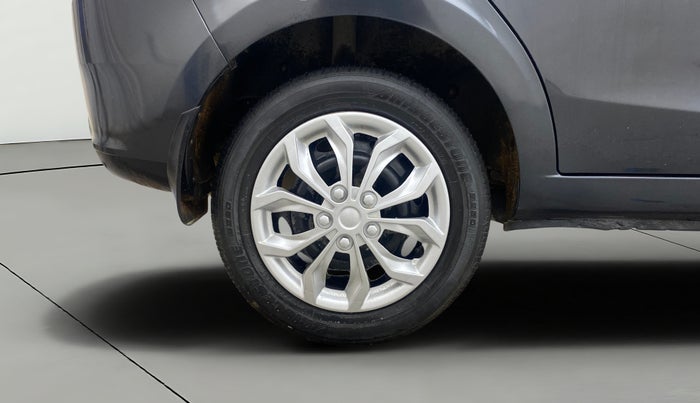 2015 Tata Zest XMS 90PS DIESEL, Diesel, Manual, 70,407 km, Right Rear Wheel