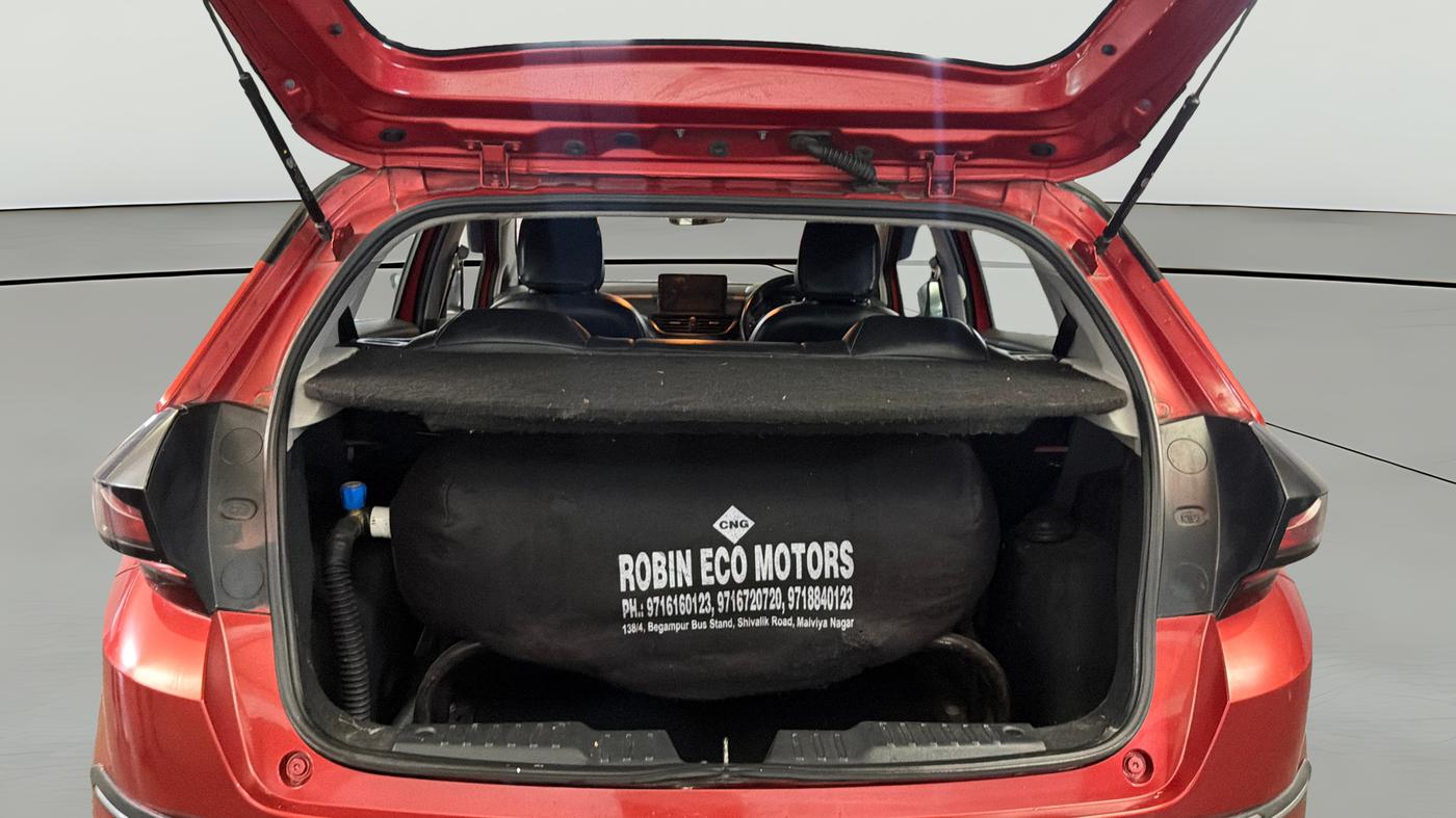 2020 Tata ALTROZ XE PETROL, CNG, Manual, 46,574 km, Boot Open Zoomed View