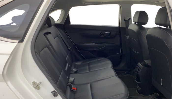 2021 Hyundai NEW I20 ASTA (O) 1.0 TURBO GDI DCT, Petrol, Automatic, 27,728 km, Right Side Rear Door Cabin