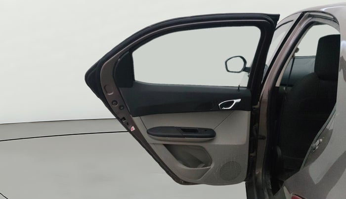 2018 Tata Tiago XZ PETROL, Petrol, Manual, 46,606 km, LHS Rear Door