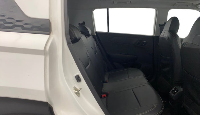 2024 Hyundai EXTER  SX 1.2 AMT, Petrol, Automatic, 27,625 km, Right Side Rear Door Cabin