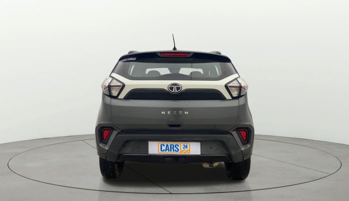 2022 Tata NEXON XM SUNROOF PETROL, Petrol, Manual, 16,608 km, Back/Rear