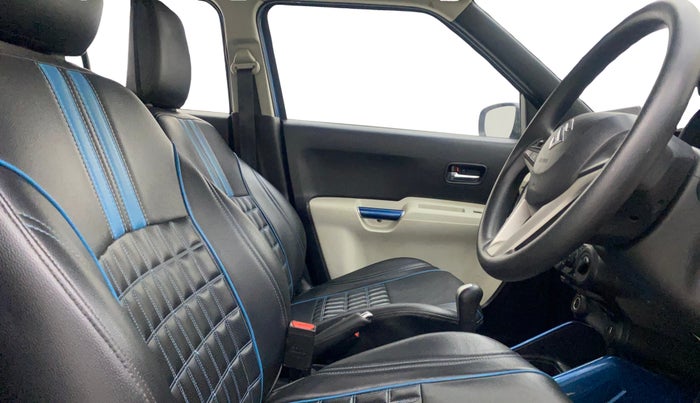 2017 Maruti IGNIS DELTA 1.2 AMT, Petrol, Automatic, 56,874 km, Right Side Front Door Cabin