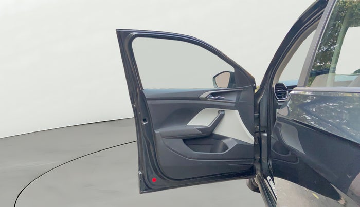 2022 Skoda KUSHAQ AMBITION 1.0L TSI MT, Petrol, Manual, 16,171 km, LHS Front Door