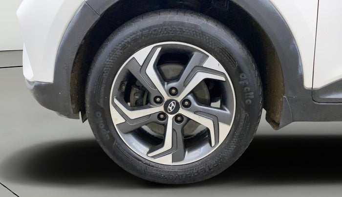 2018 Hyundai Creta SX 1.6 PETROL DUAL TONE, Petrol, Manual, 82,577 km, Left Front Wheel