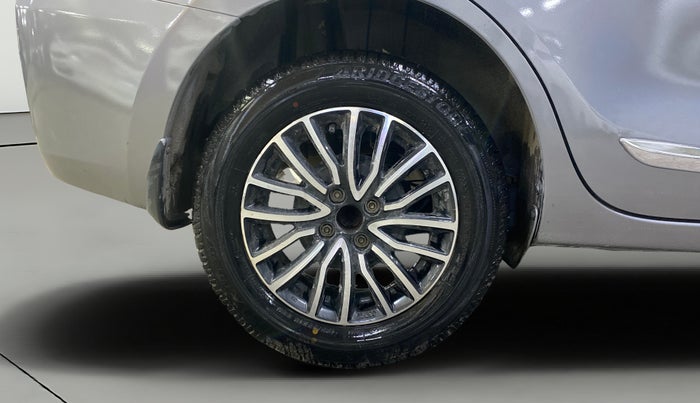 2020 Maruti Dzire VXI, Petrol, Manual, 69,326 km, Right Rear Wheel