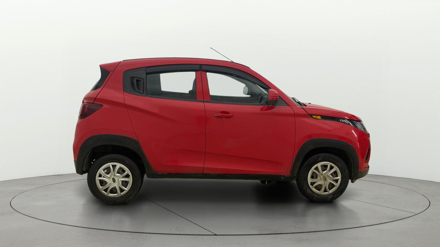 2018 Mahindra KUV 100 NXT K4+ P 6 STR, Petrol, Manual, 27,991 km, Right Side View
