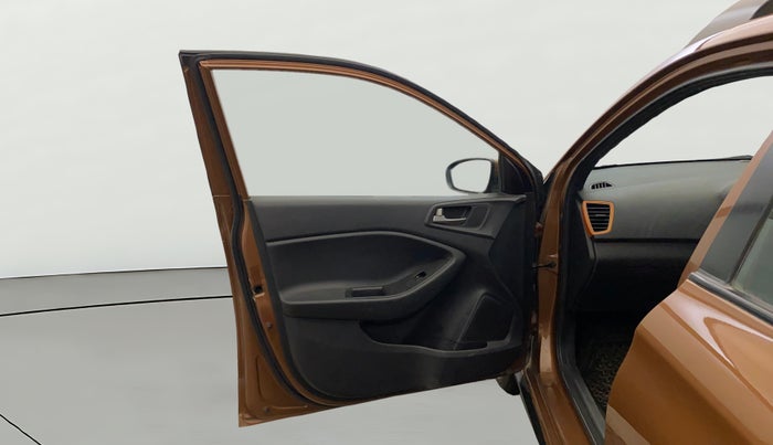 2015 Hyundai i20 Active 1.2 SX, Petrol, Manual, 99,915 km, LHS Front Door