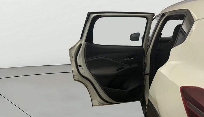 2025 Nissan MAGNITE N-Connecta B4D 1.0 Petrol MT, Petrol, Manual, 2,786 km, LHS Rear Door