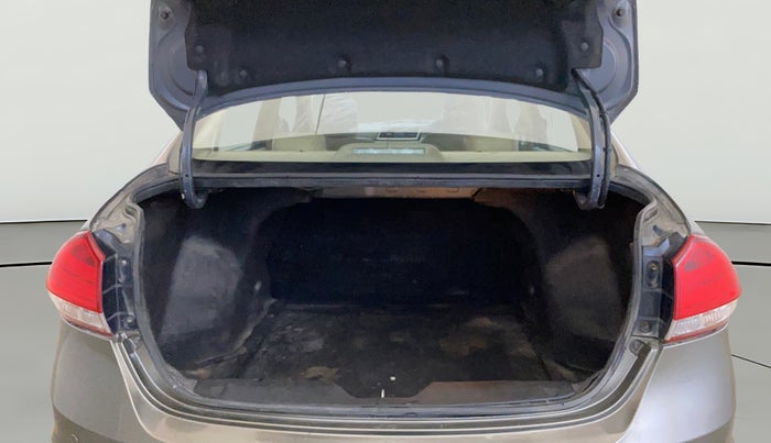 2019 Maruti Ciaz ALPHA 1.5 SHVS PETROL, Petrol, Manual, 56,320 km, Boot Open Zoomed View