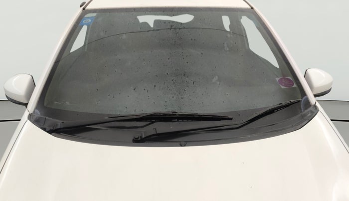 2014 Honda Brio VX AT, Petrol, Automatic, 53,387 km, Front Windshield